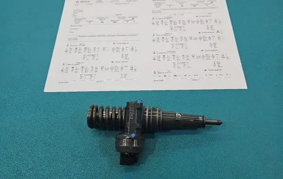 Audi A4 S4 B6 8E 8H Fuel injector 0414720214 IMPRK1457383
