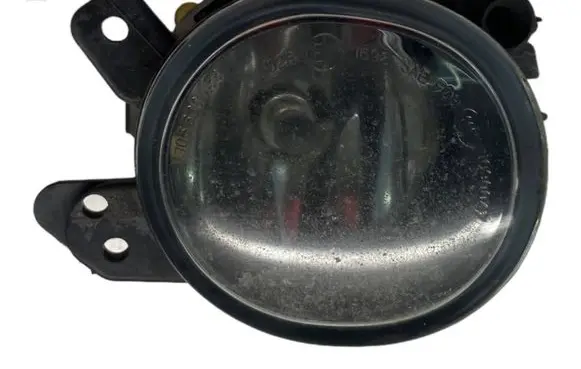 Mercedes-Benz C W204 Front fog light A2518200856 0305076002 ZGS010