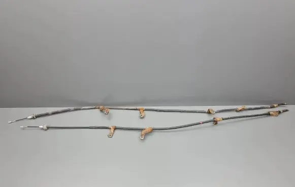 Hyundai i30 Handbrake/parking brake wiring cable A63002F18