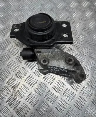 Nissan Qashqai Engine mount bracket F6036130 09199093 0019909