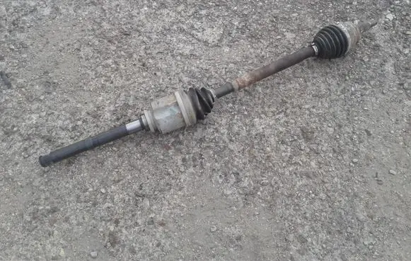 Citroen C-Crosser Front driveshaft