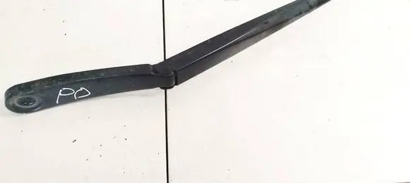 BMW 5 GT F07 Front wiper blade arm 61617203156