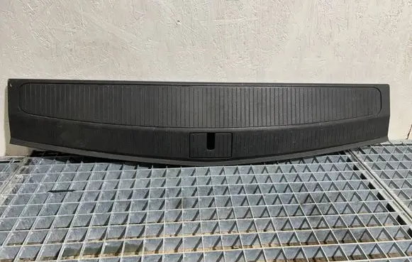 Opel Astra J Trunk/boot sill cover protection 322225228 DPG38999