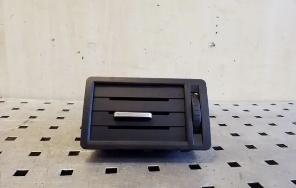 Ford Kuga I Dashboard side air vent grill/cover trim 3M51R018808