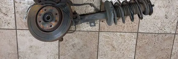 Peugeot 3008 I Front wheel hub spindle knuckle