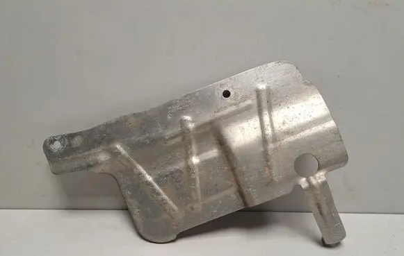 BMW X7 G07 Exhaust heat shield 9492678