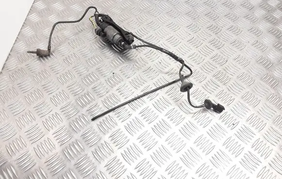 Volkswagen Touran I Fuel heater 