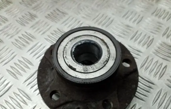 Audi A4 S4 B8 8K Rear wheel bearing hub 8K0501611A