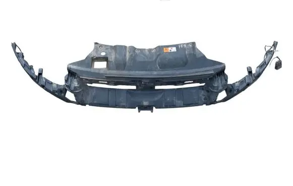 Ford Focus Front bumper support beam BM5117E778AH BM5117E778