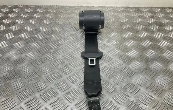 Audi A3 S3 8V Rear seatbelt 8V5857805A