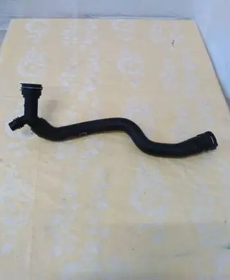 Audi A4 S4 B9 Engine coolant pipe/hose 8W0122101B