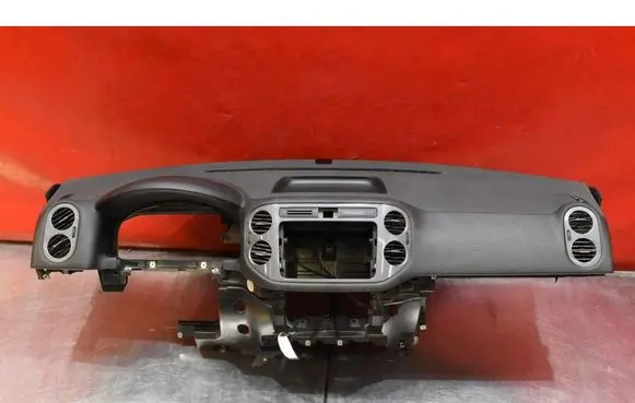 Volkswagen Tiguan Dashboard 