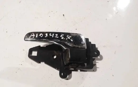 Mitsubishi Lancer X Front door interior handle mn105359