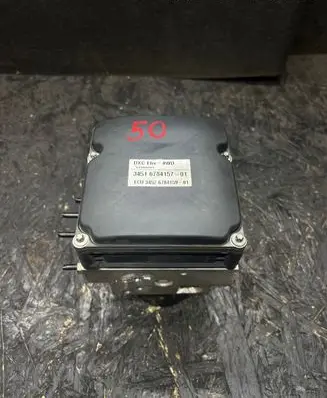 BMW 5 E60 E61 ABS Pump 6784157 6784159