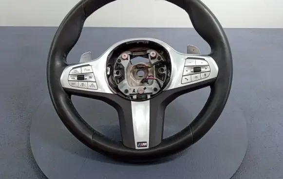 BMW 7 G11 G12 Steering wheel 8745679