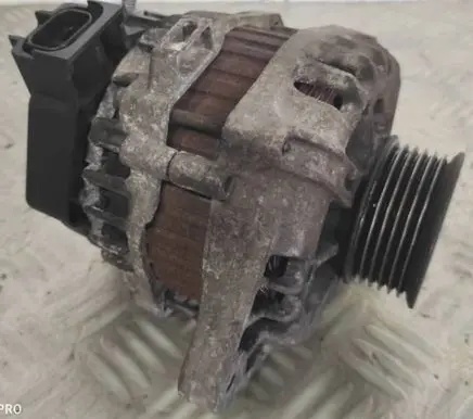 Hyundai Veloster Generator/alternator 2655447 373002B101