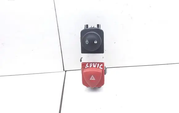 Renault Scenic II - Grand scenic II Hazard light switch 8200095493 8200109723