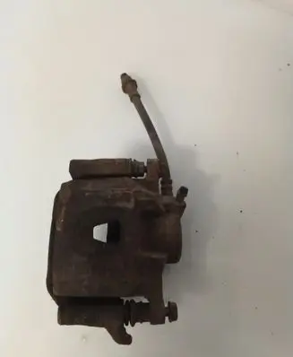 Toyota Avensis Verso Rear brake caliper