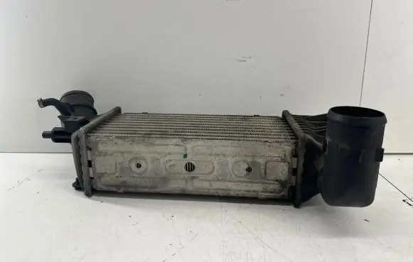 Peugeot 607 Intercooler radiator 9637809480 864223EF IA1008