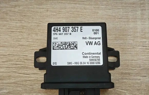Audi A6 C7 Light module LCM 4H4907357E