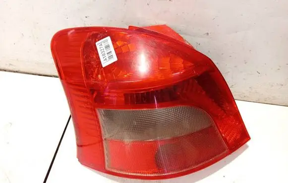 Toyota Yaris Rear/tail lights