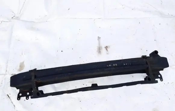 Skoda Octavia Mk2 (1Z) Front bumper cross member