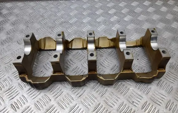 Ford Fusion II Crankshaft Holder LM2430