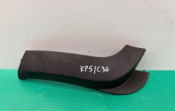 Mini Cooper Countryman R60 Front bumper splitter molding 6800133