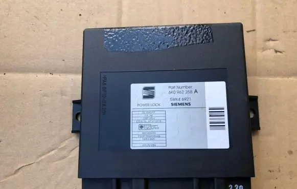 Seat Ibiza II (6k) Comfort/convenience module 6K0962258