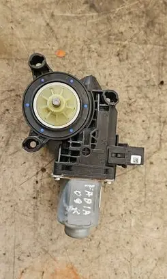 Skoda Fabia Mk2 (5J) Rear door window regulator motor 6R0959811D 402339D 150910232537