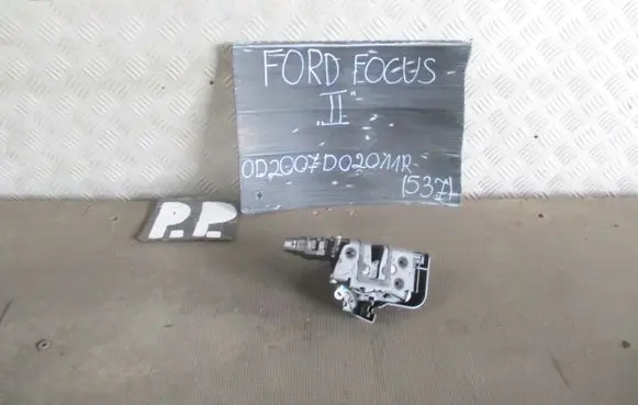 Ford C-MAX I Front door lock 7M5AR21812AA