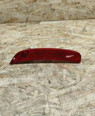 Fiat 500E Rear tail light reflector 68085231AB 68085233AB