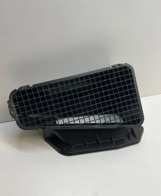 Audi A5 8T 8F Air intake duct part 8K1819904