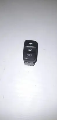 Honda Odyssey Other switches/knobs/shifts 1M17774
