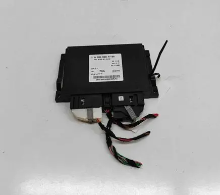 Mercedes-Benz C W205 Gearbox control unit/module A0009016402 28423882
