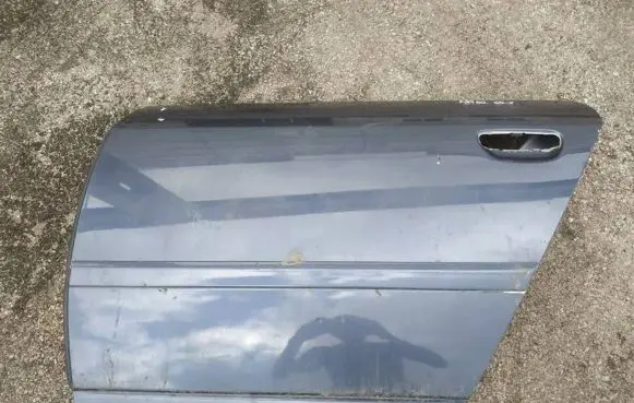Audi A6 S6 C5 4B Rear door melynos