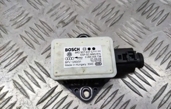 Audi A4 S4 B8 8K ESP acceleration yaw rate sensor 8K0907637C