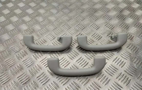 Suzuki Vitara (LY) A set of handles for the ceiling 