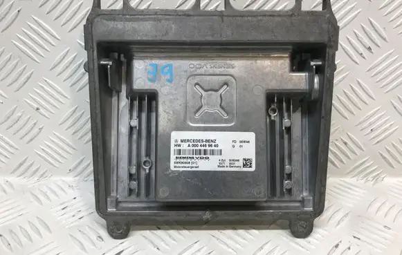 Mercedes-Benz A W169 Engine control unit/module A0004469640