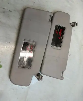 Volkswagen Golf V Sun visor 123312