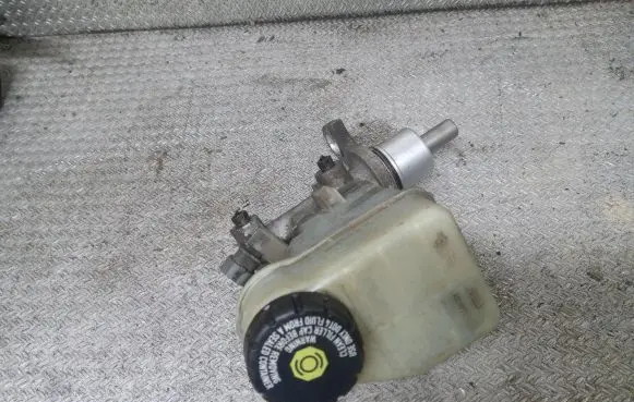 Opel Signum Master brake cylinder 32067069