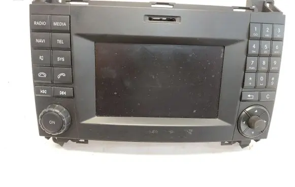 Mercedes-Benz Vito Viano W447 Radio/CD/DVD/GPS head unit A4479009005