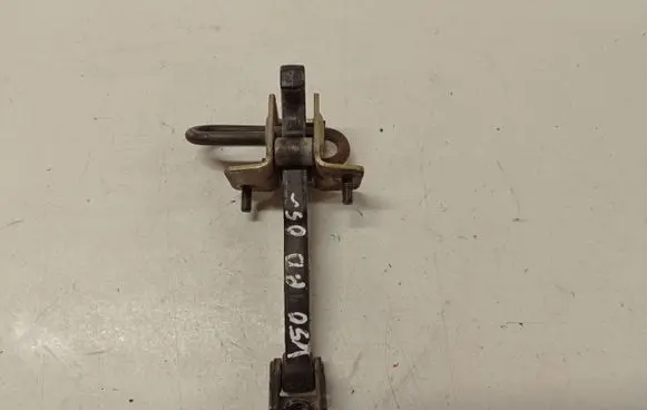 Volvo V50 Front door check strap stopper 30661442