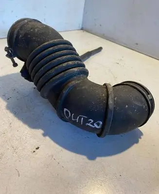 Mitsubishi Outlander Air intake hose/pipe 02MN135260