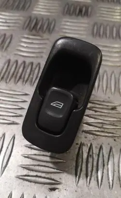 Volvo S80 Electric window control switch 9476695