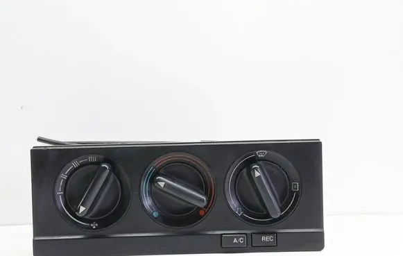 Audi 80 90 S2 B4 Climate control unit 893959621