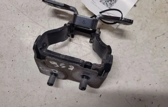 BMW 1 F20 F21 Tailgate/trunk/boot hinge