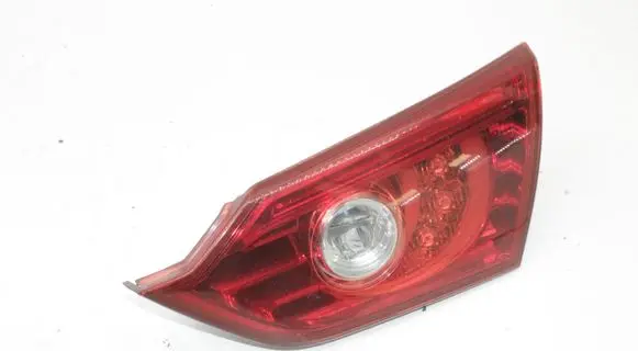 Infiniti Q50 Tailgate rear/tail lights