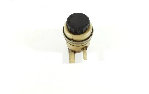 KIA Sorento Power steering fluid tank/reservoir