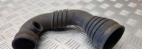 Audi A4 S4 B5 8D Intercooler hose/pipe 8D0129615A